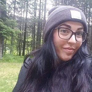 Meet your Posher, Natasha